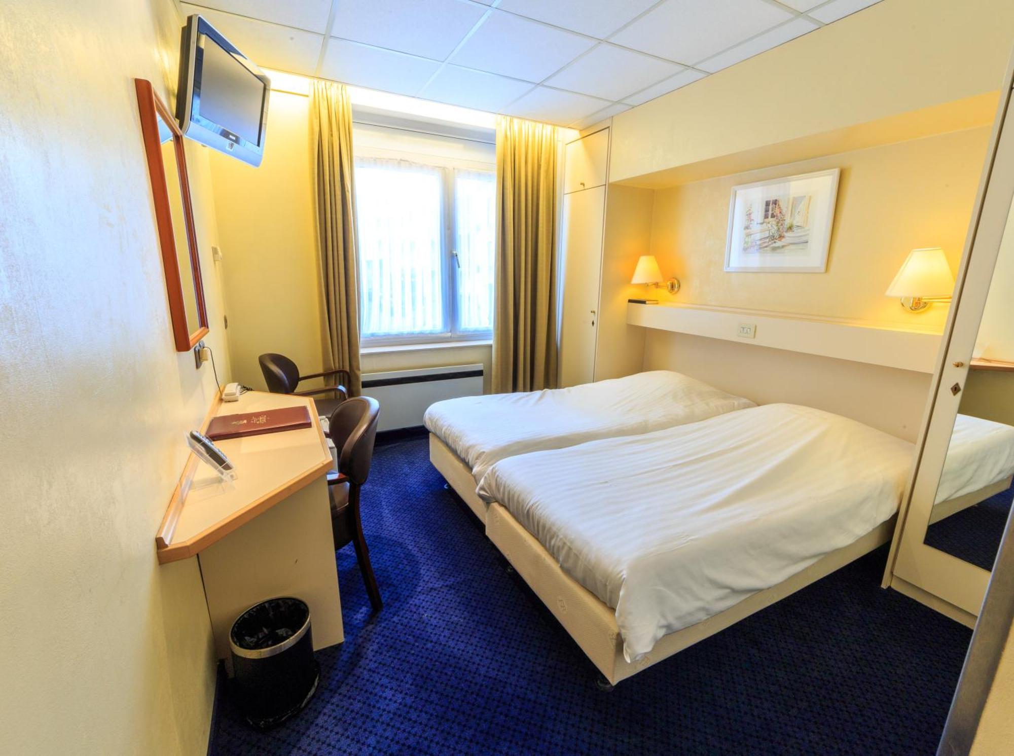 Hotel Pacific Ostend Exterior photo