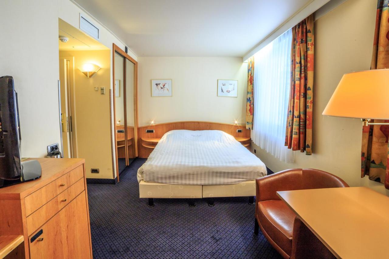Hotel Pacific Ostend Exterior photo